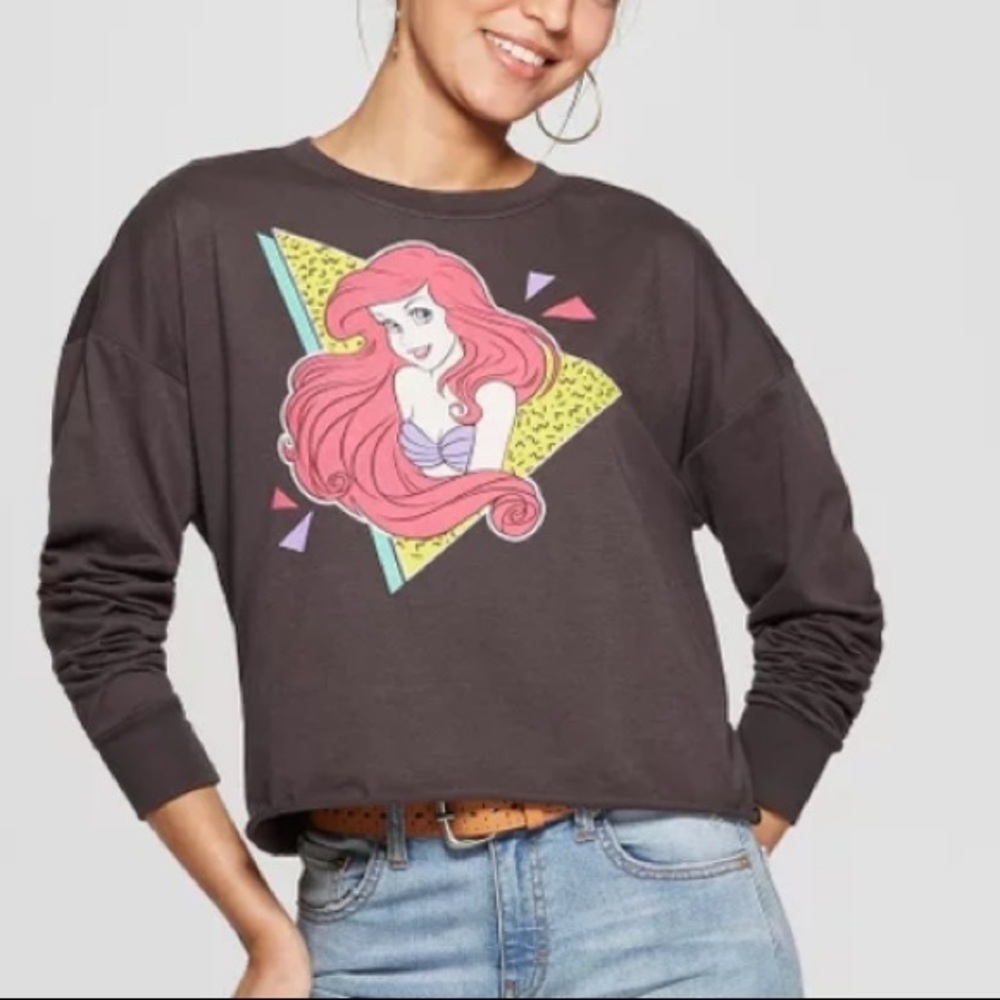Disney Princess Ariel Crop LS Crop Top. Dark Gray.  Size XL Juniors. EUC